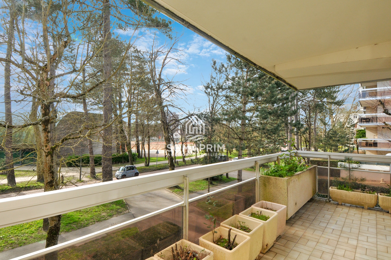 Appartement Proche casino : 8360>